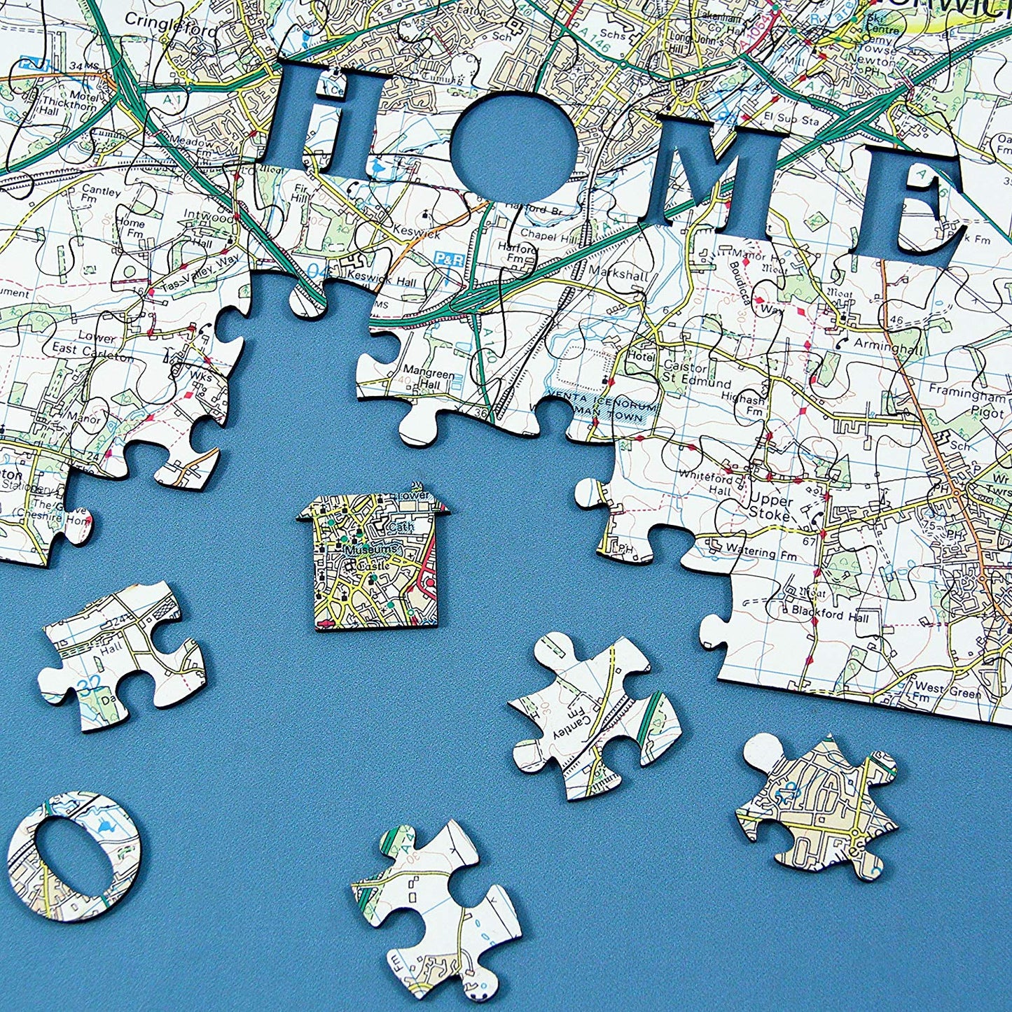 Personalised Wooden Hometown Jigsaw Puzzle GB Landranger 3