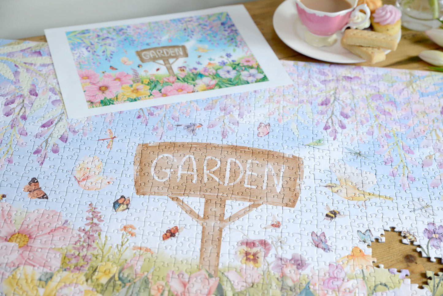 Garden Blooms & Butterflies 1000 Piece Jigsaw Puzzle