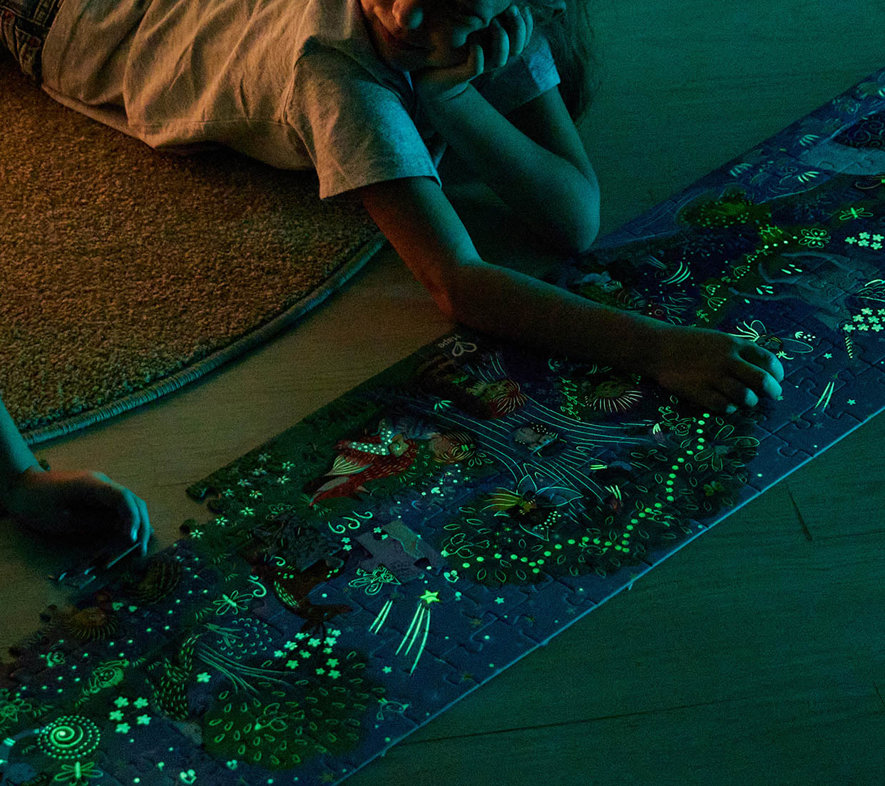Magic Forest Glow In The Dark 200 Piece Jigsaw Puzzle